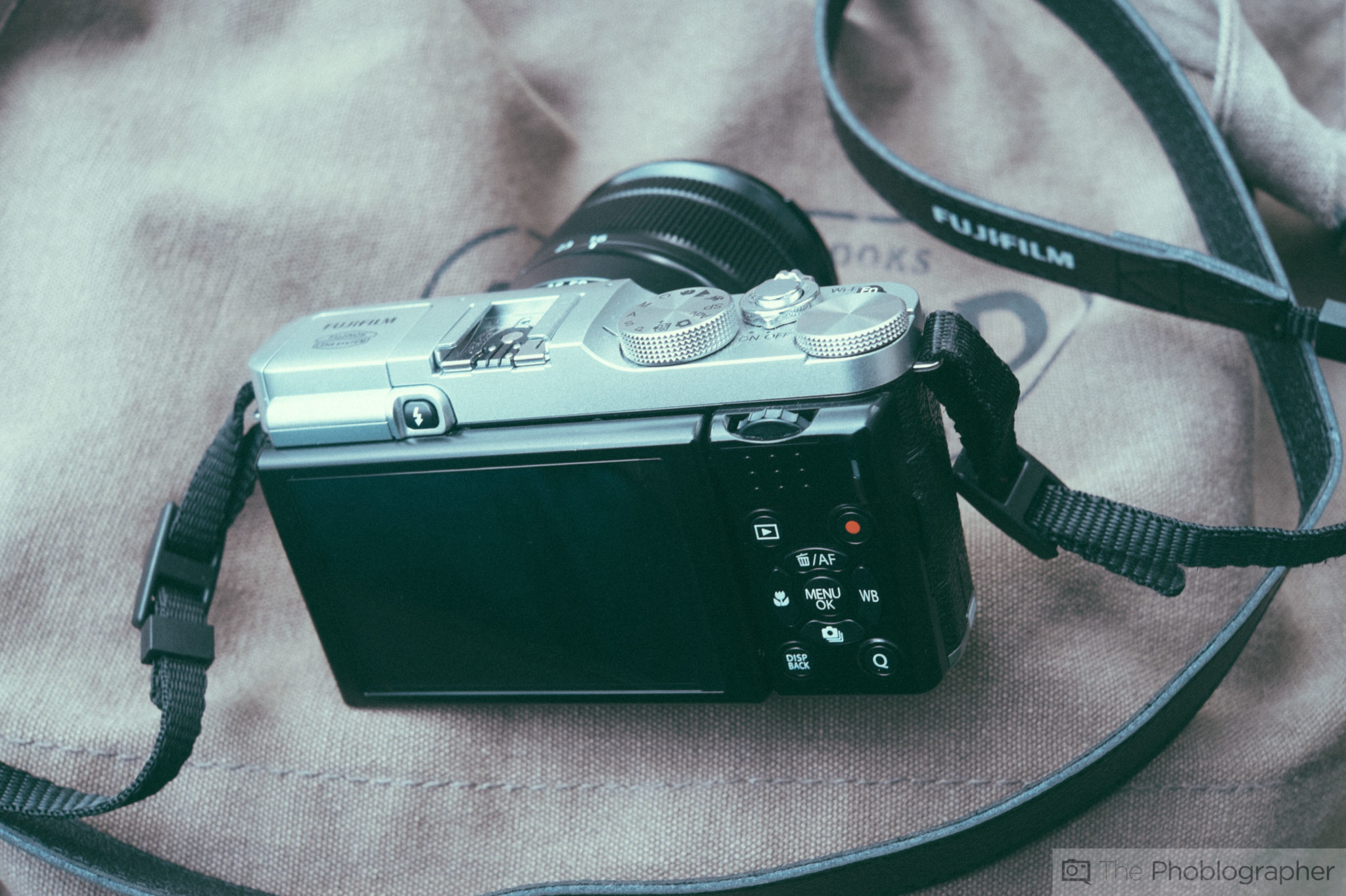 Fujifilm X-M1 review: Great photos for the money - CNET