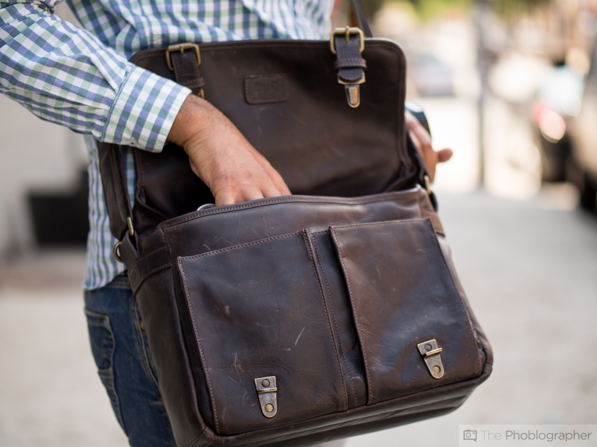 5 of Our Top Camera Bag Picks For Portrait Photographers