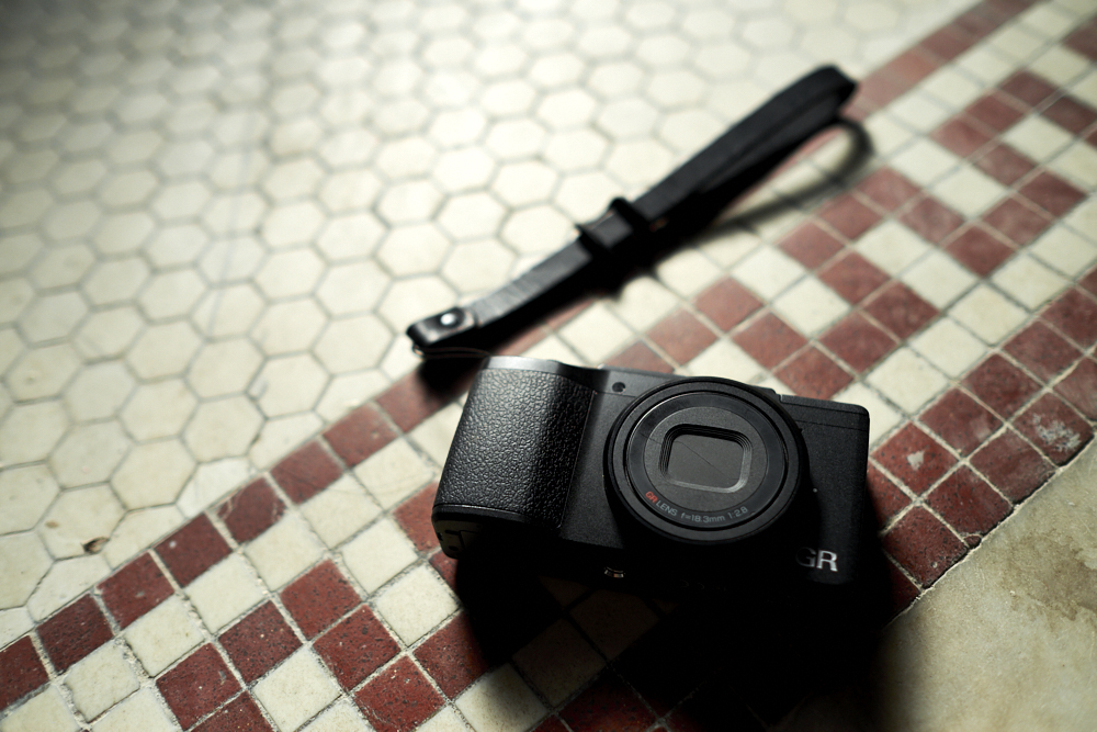 One-of-a-kind SNAPSHOT Camera Strap shutter by 