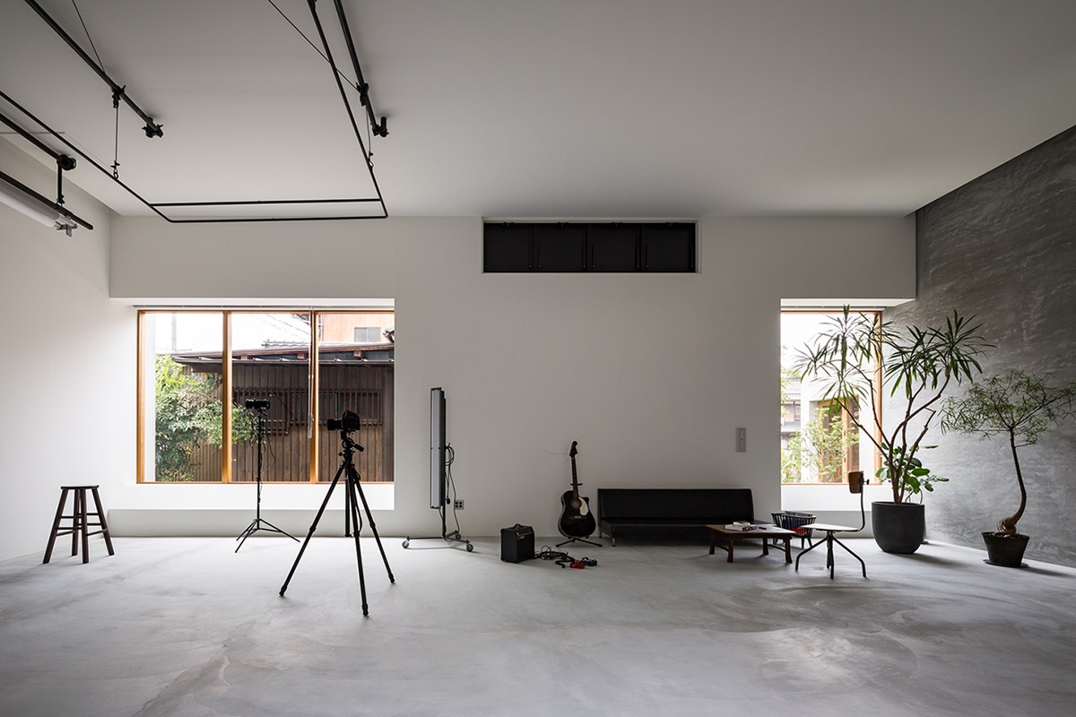 This Beautiful Space in Japan is a Photographer's Dream Home Studio