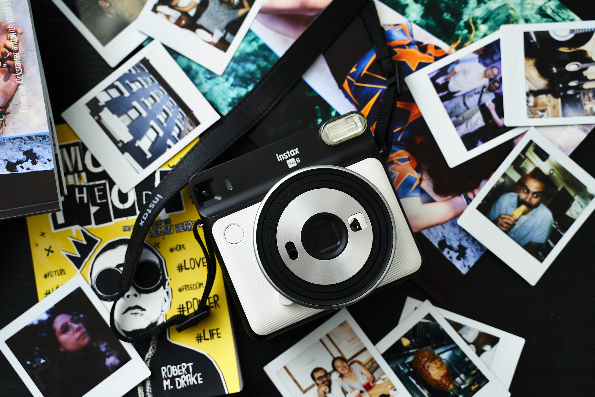 Fujifilm Instax Square SQ6 Tries to Recreate Instant Photography's
