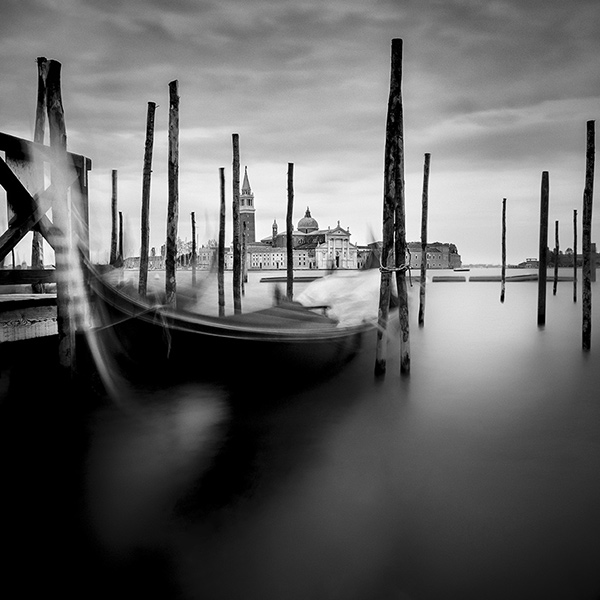Antonello Zoffoli Presents the Beauty of Venice in Dreamy Long Exposures