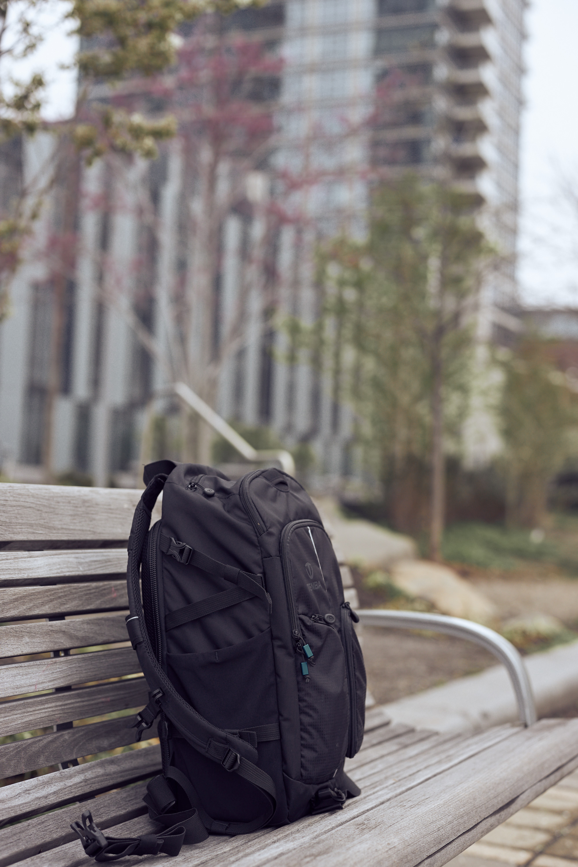 Thule Aspect DSLR Backpack (Black)