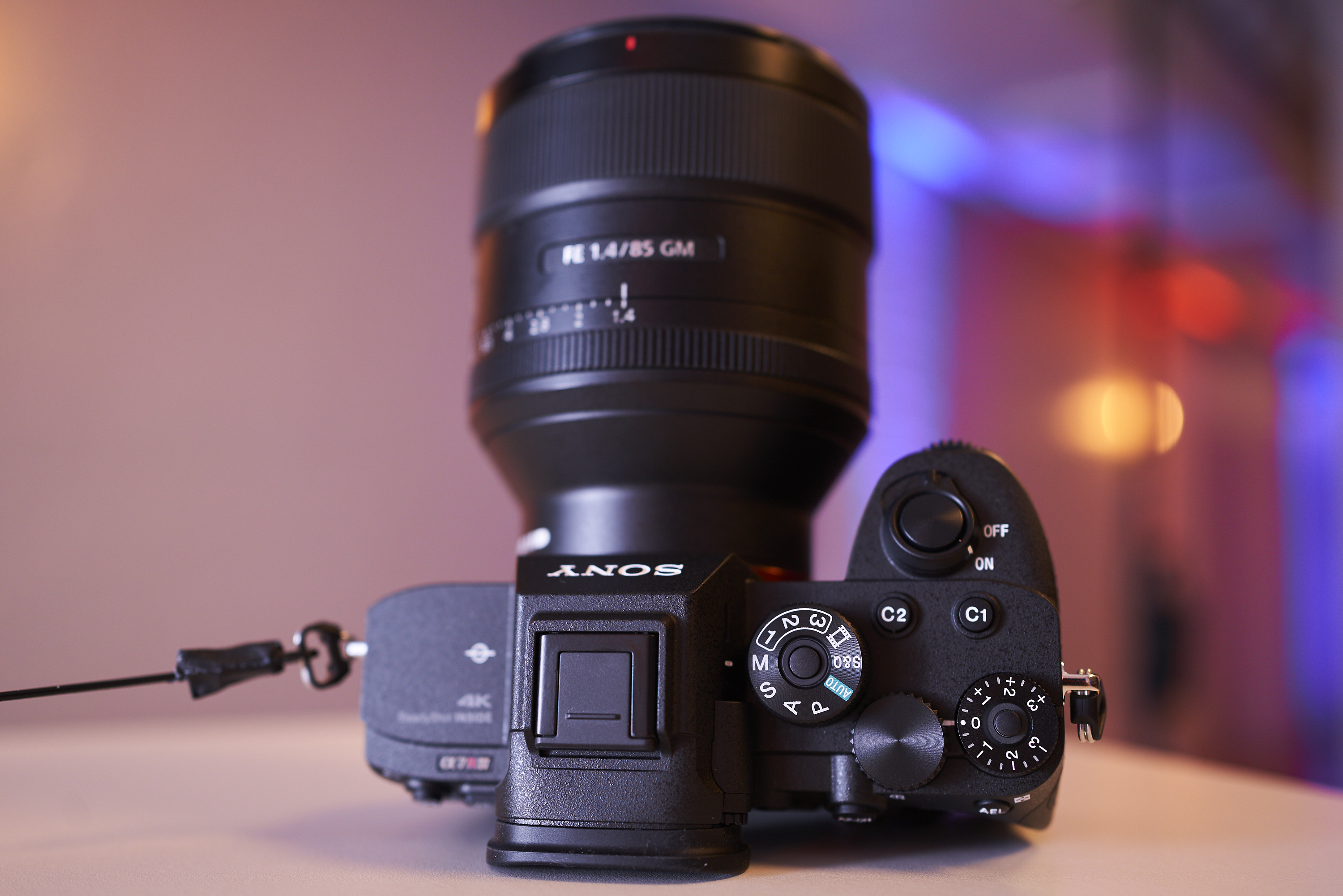 Sony a7R III Full-frame Mirrorless Interchangeable Lens 42.4MP Camera Body  