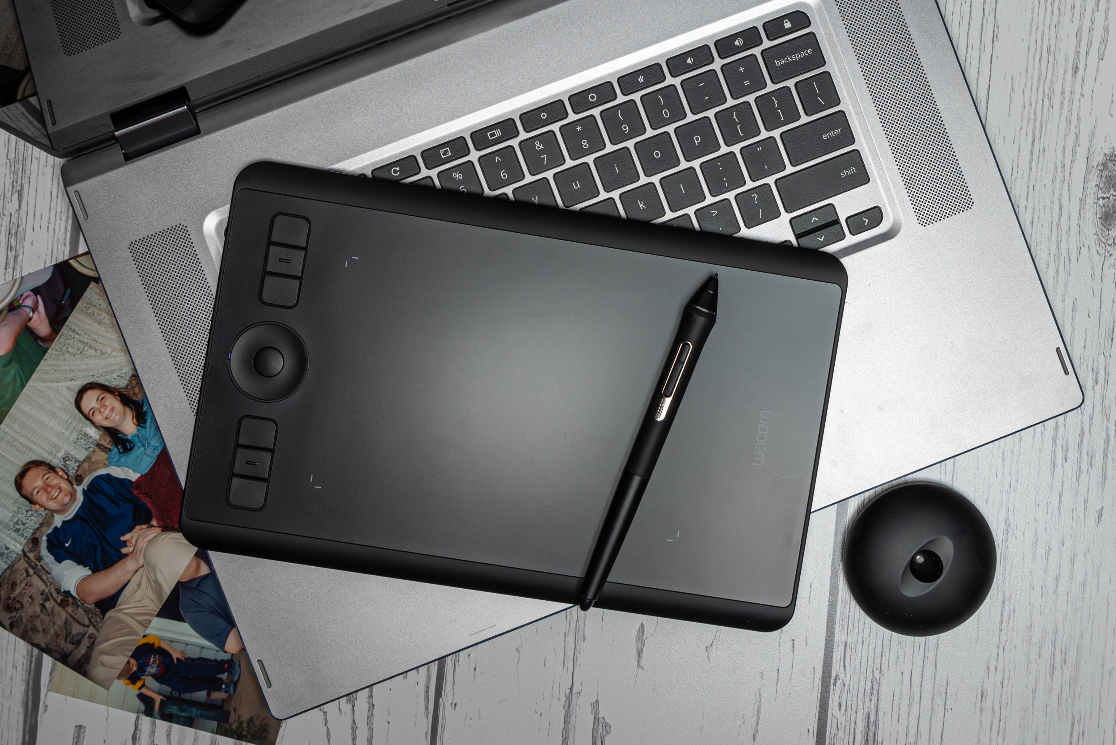 Wacom Intuos S Bluetooth Review  Portable Wireless Graphic Tablet 