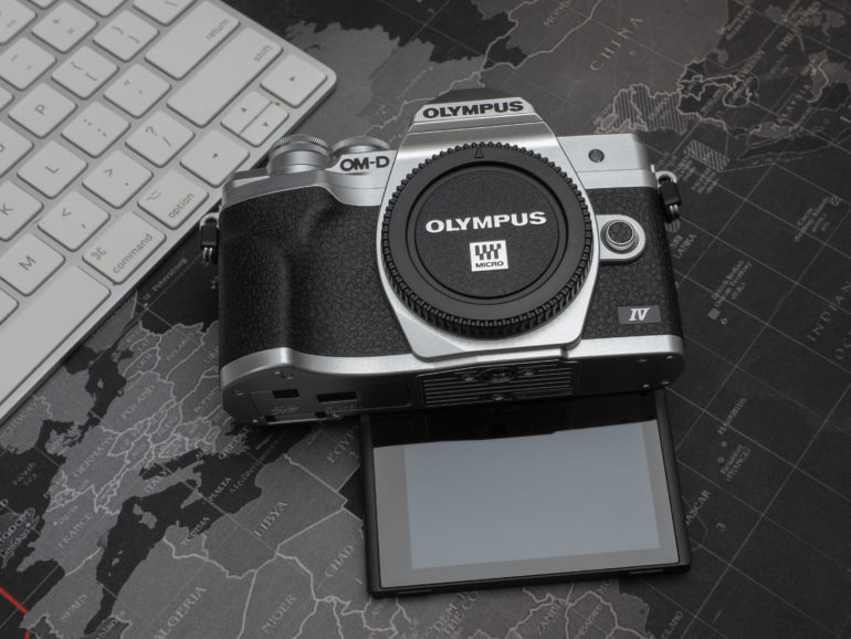 Used Olympus OM-D E-M10 Mark IV Camera Body (Black)