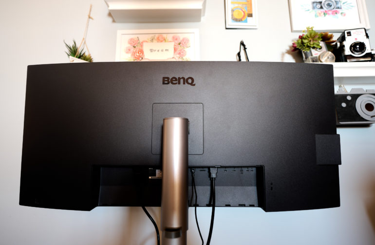 This Colossal Monitor is a Multitasker's Dream: BenQ PD3420Q Review