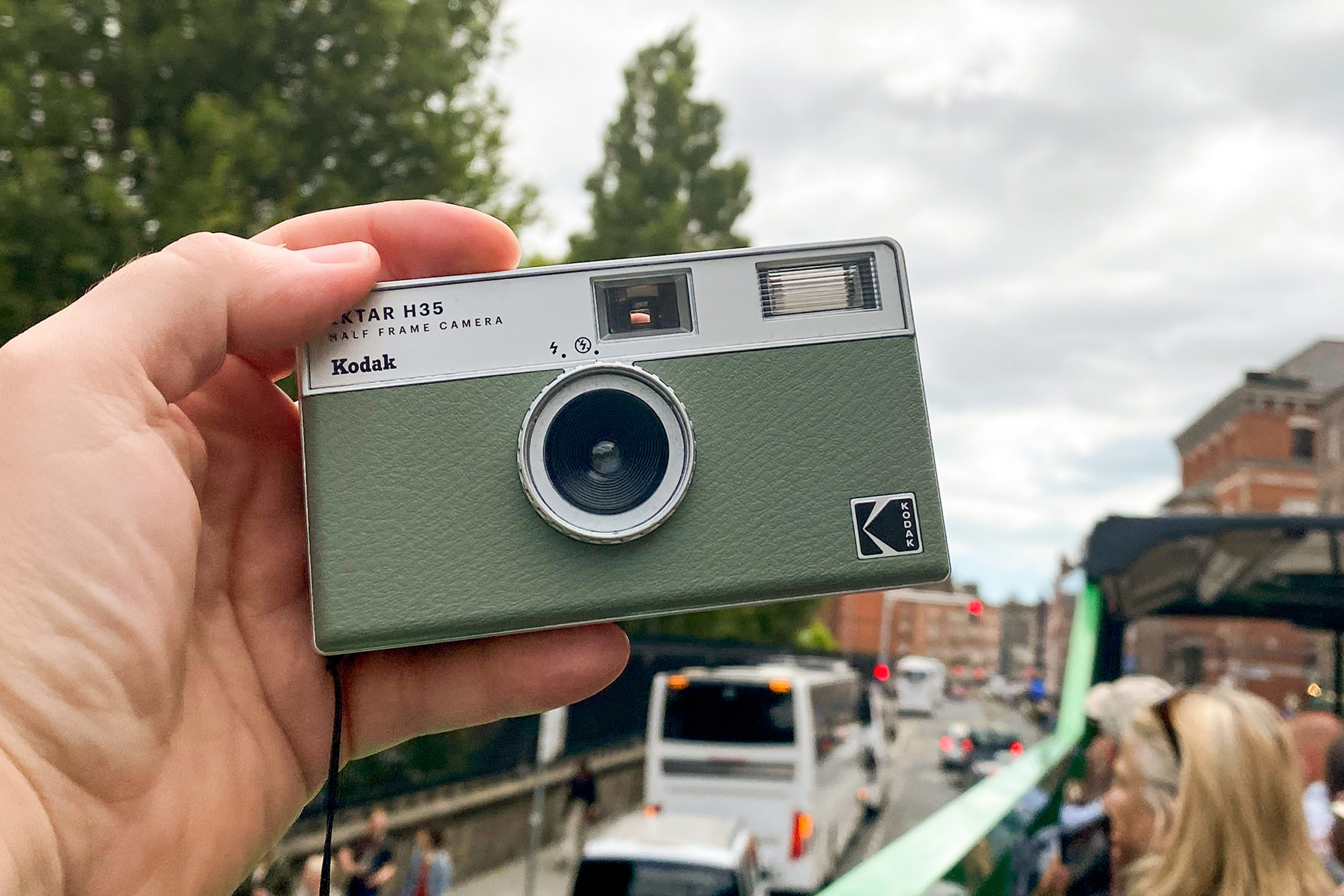 Kodak M35 Review: A Pocket Full of Colour – Bokeh Cameras