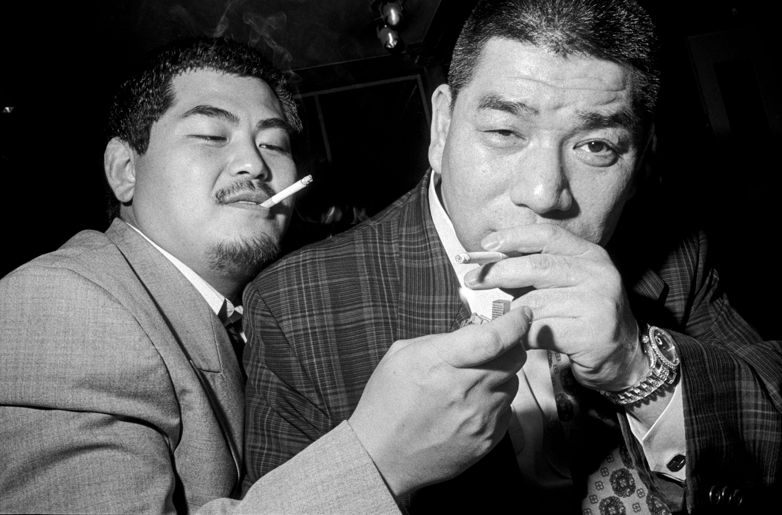 JAPAN.  Asakusa.  1998.  Two members of the Yakuza, Japan's mafia.